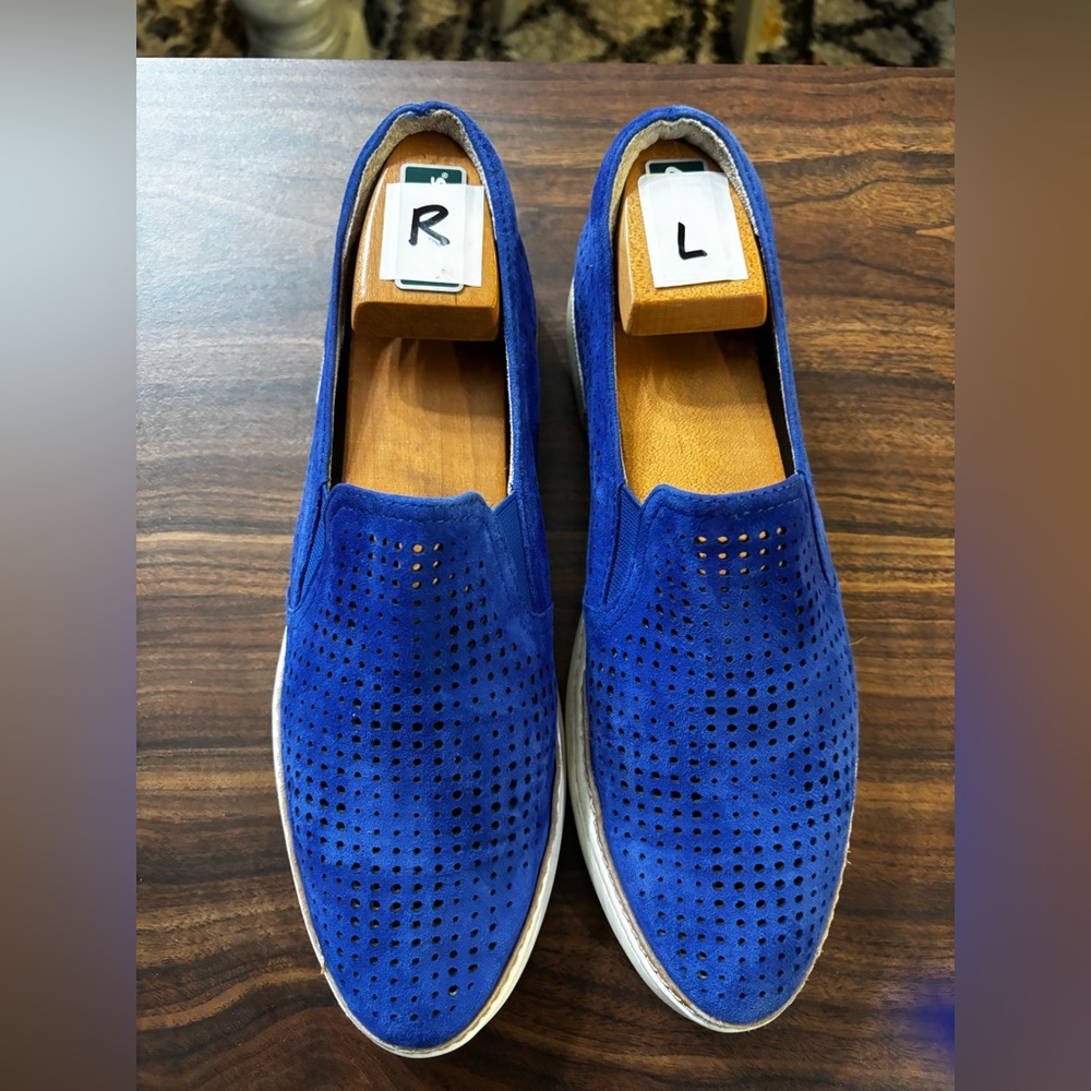 Women’s  8.5 Cobalt Blue Perforated Slip-On Sneakers Casual Shoes